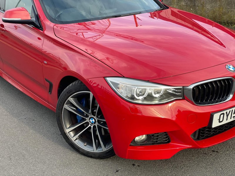 BMW 3 SERIES