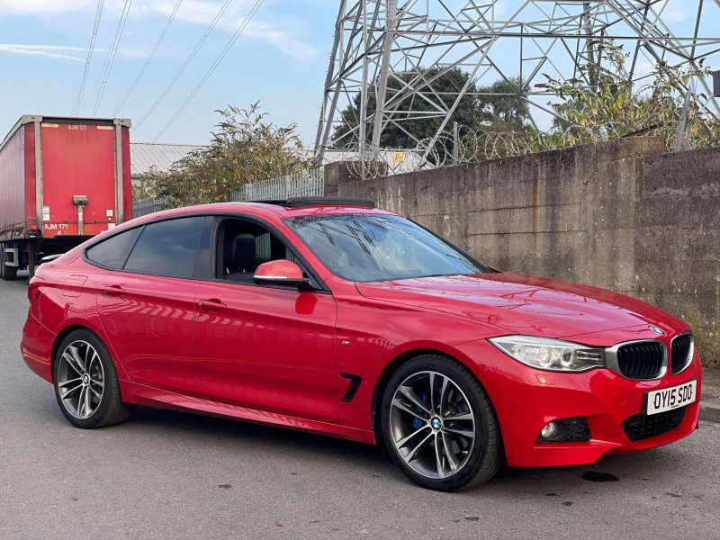 BMW 3 SERIES