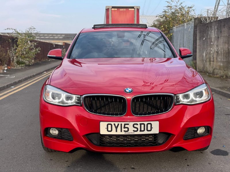 BMW 3 SERIES