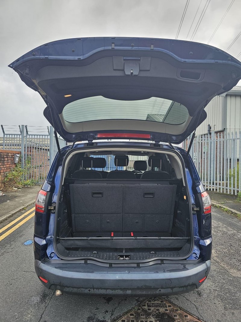 FORD S-MAX