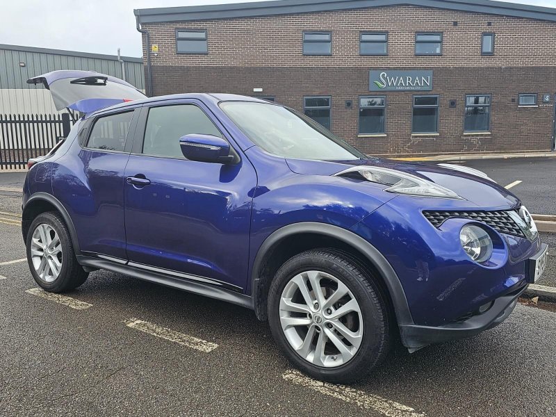 NISSAN JUKE